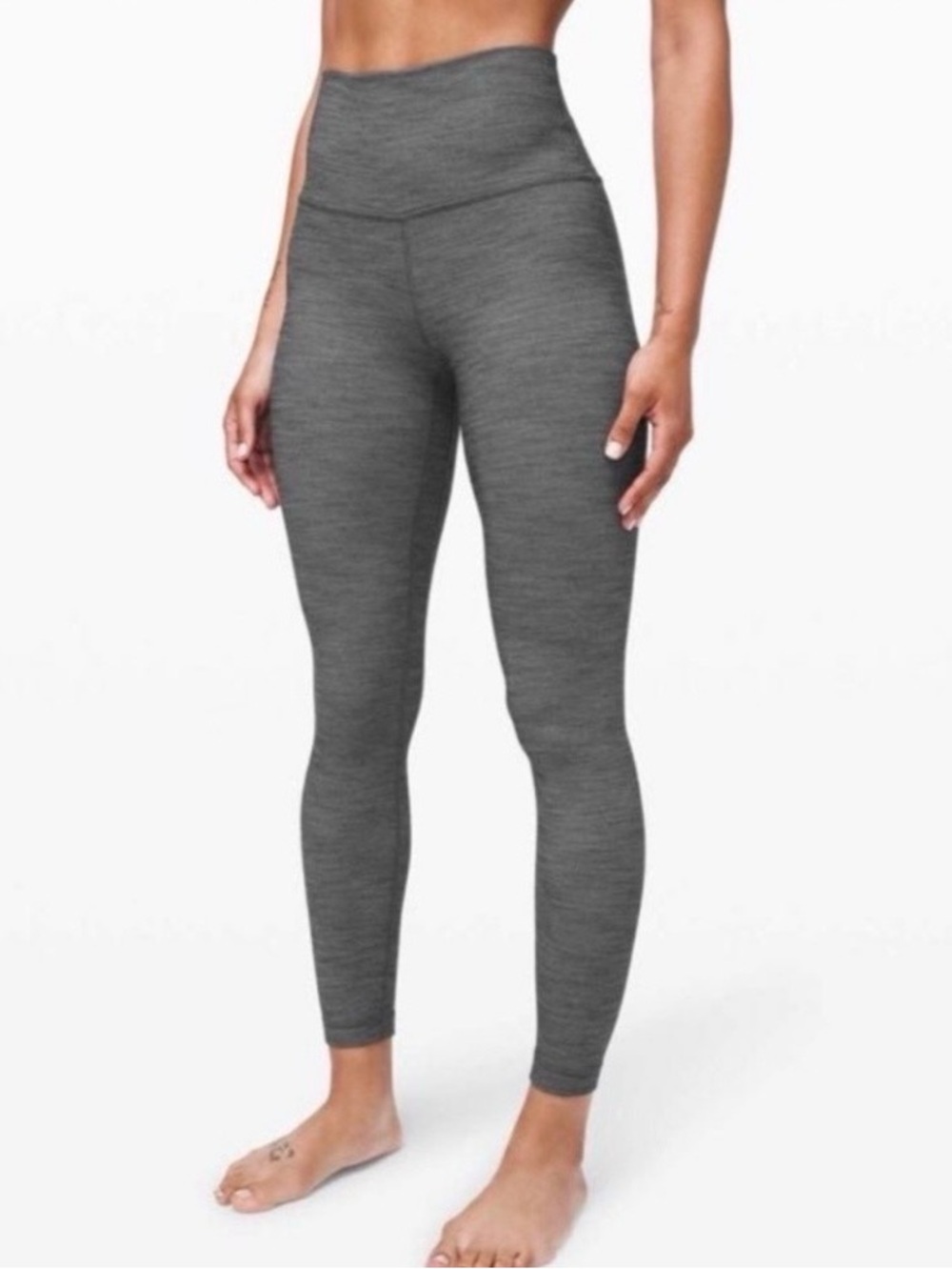 Like new Lululemon Align Heathered Gray leggings Sz 2  25”